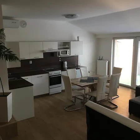 Apartament A Morajda